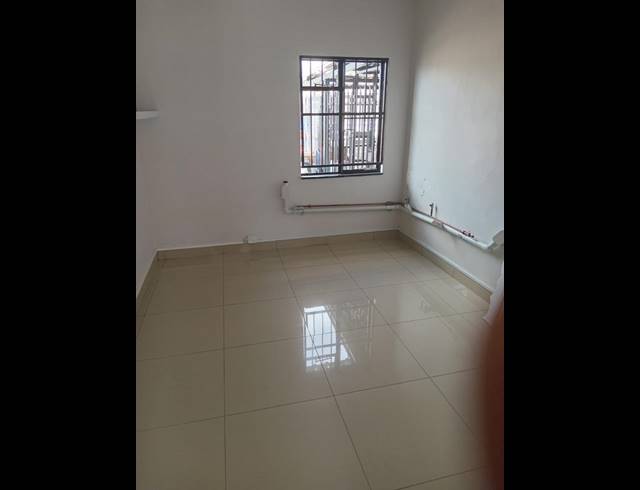 BUSINESS PROPERTY TO RENT IN RASLOUW